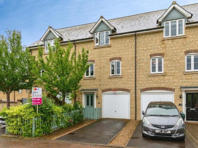 House for sale in Melksham, Wiltshire