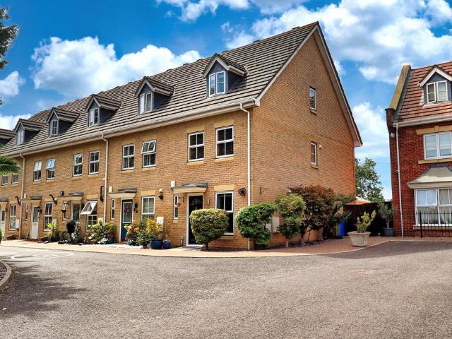 House for sale in Grays, Essex