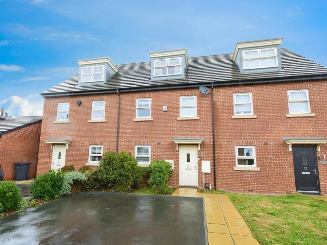 House for sale in Mackworth, East Midlands