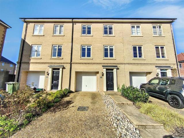 House for sale in Crostwick, Norfolk