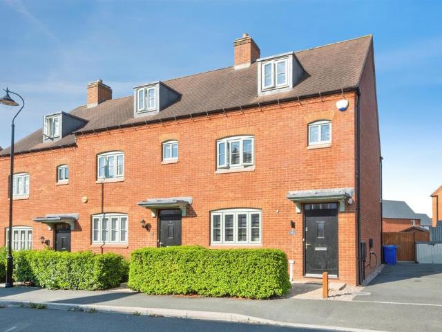 House for sale in Brackley, Northamptonshire