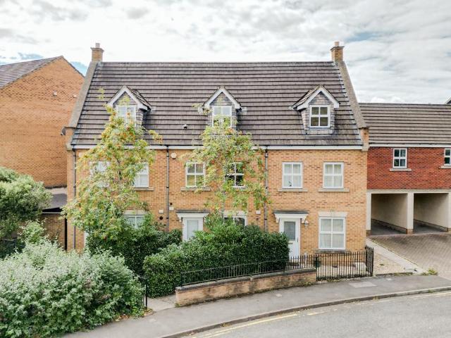 House for sale in Harry Stoke, South Gloucestershire