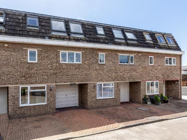House for sale in St Helier, Isle Of Man