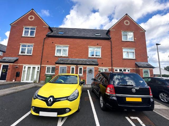 House for sale in Hope Carr, Wigan