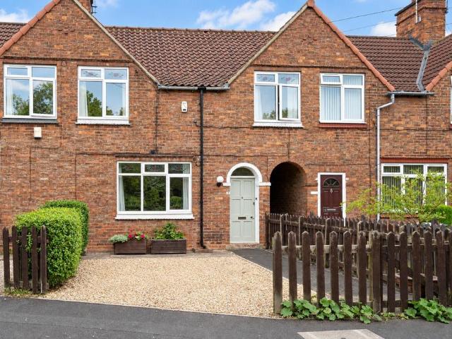 House for sale in Fishergate, York