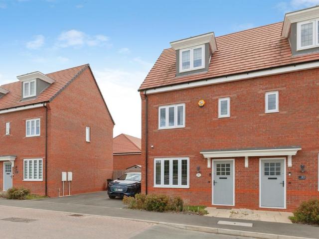 House for sale in Oadby, Leicestershire