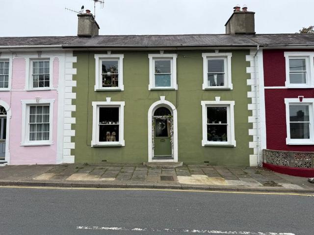 House for sale in Aberaeron, Wales