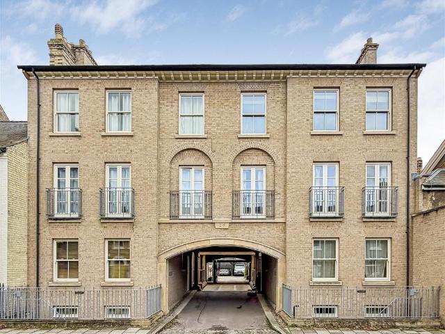 House for sale in Arbury, Cambridgeshire