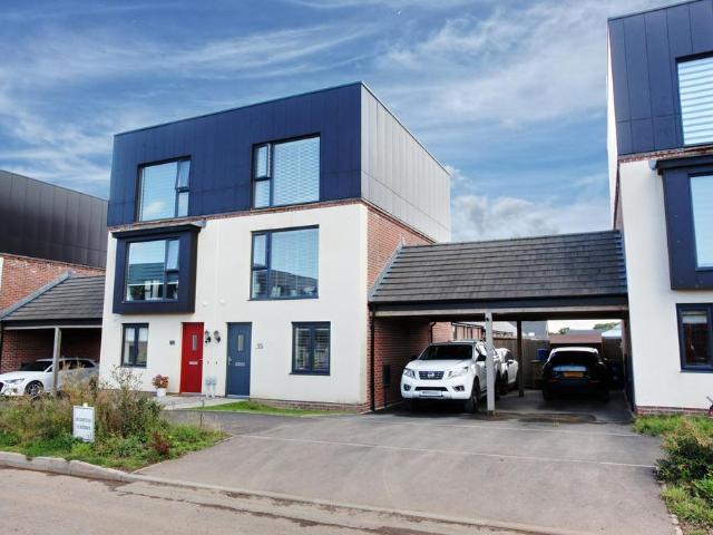 House for sale in Falcon Lodge, Wales