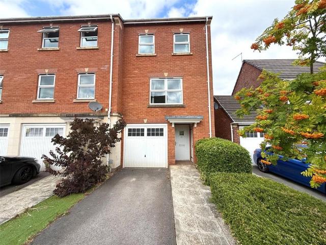 House for sale in Mobberley