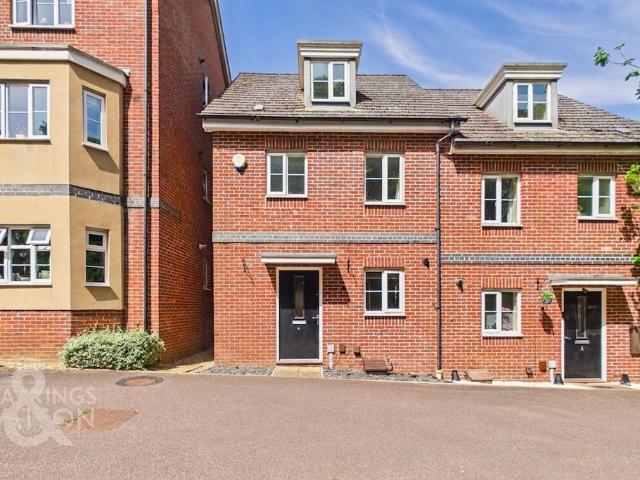 House for sale in Fairfield Park, Burgh St Peter