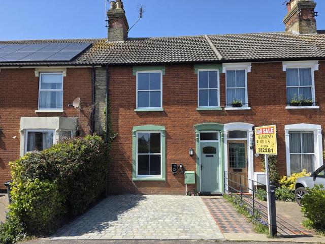 House for sale in Walton, Eastbridge