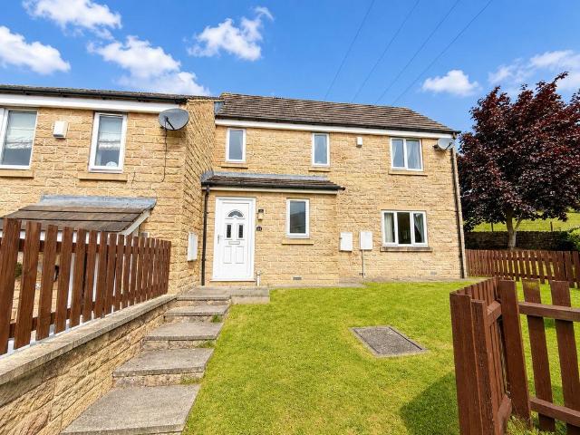 House for sale in Keighley, West Yorkshire
