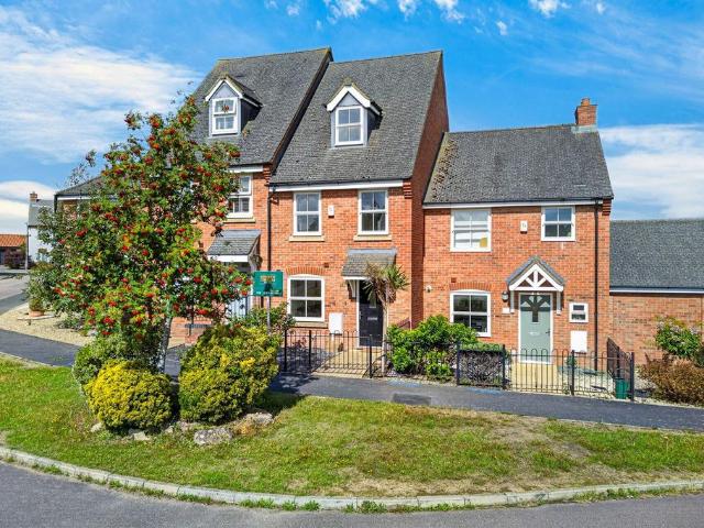 House for sale in Mawsley