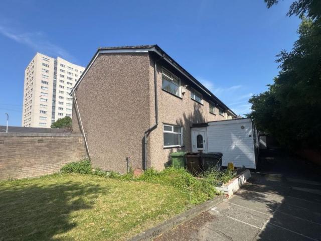 House for sale in Bootle, Sefton