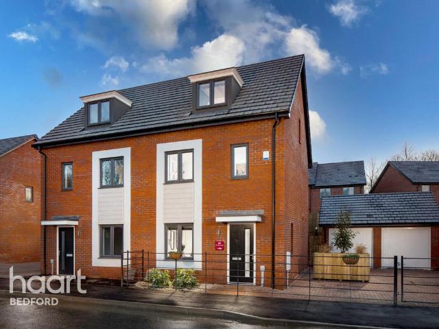 House for sale in Bedford