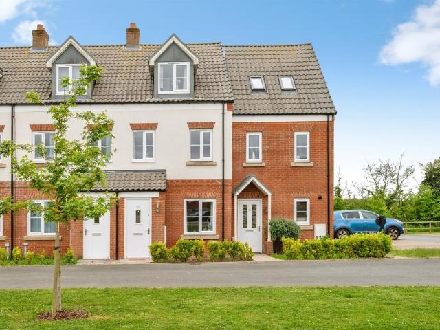 House for sale in Comers, Norfolk