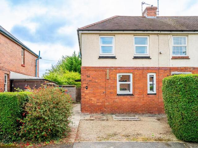 House for sale in High Field, York