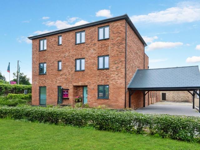 House for sale in Helford, Hampshire
