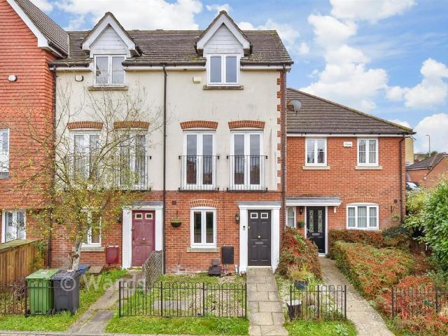 House for sale in Kennington Lees, Bridgefield