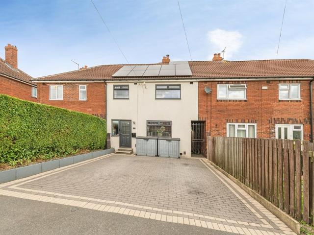 House for sale in Drighlington, Adwalton