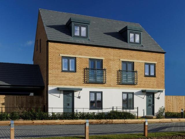 House for sale in Hampton Gardens, Peterborough