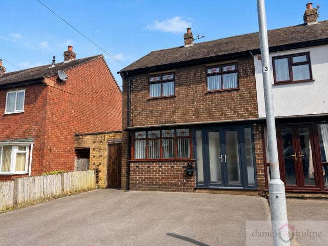 House for sale in Kingsley Moor, Staffordshire