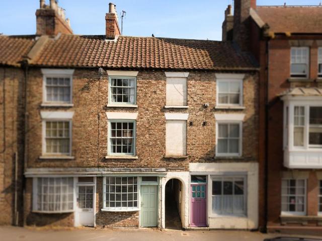 House for sale in Malton, North Yorkshire