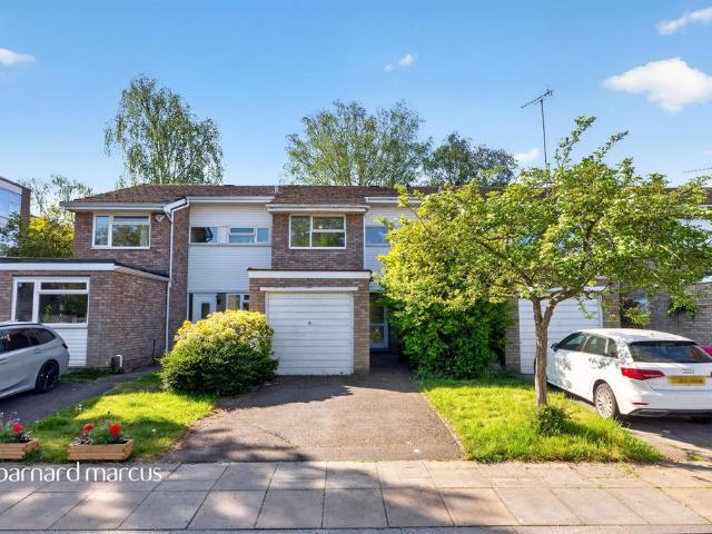House for sale in London Borough of Ealing, Perivale