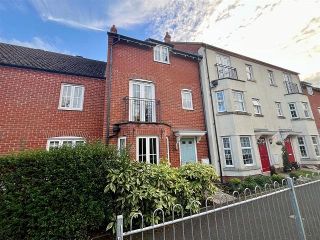 House for sale in Churchfields, Salisbury