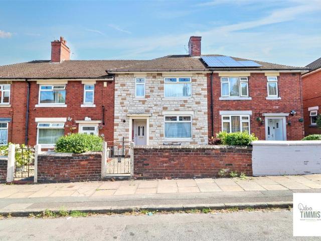 House for sale in Joiner's Square, Hanley