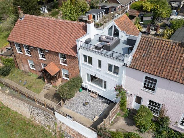 House for sale in Eastbridge, Suffolk