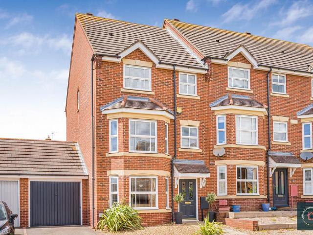 House for sale in Shenley Brook End, Isle Of Man
