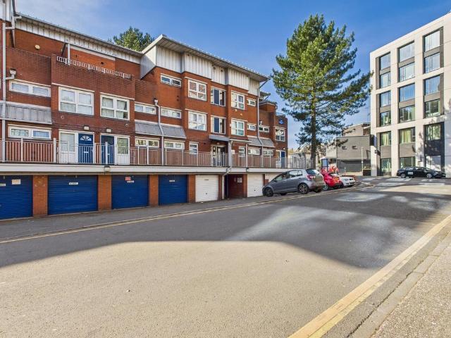 House for sale in Calthorpe Fields, West Midlands