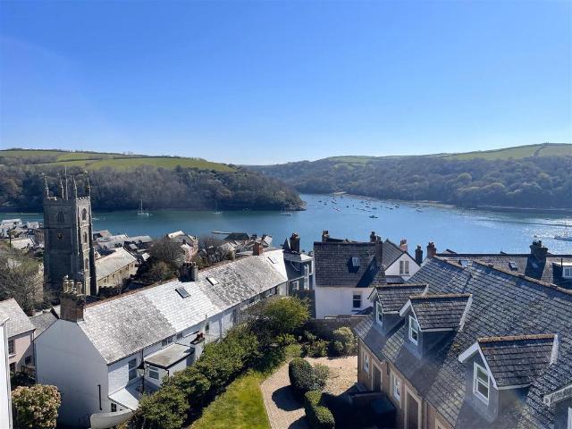 House for sale in Fowey, Cornwall