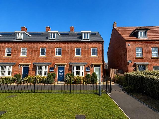 House for sale in Bedford