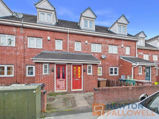 House for sale in Willenhall, West Midlands