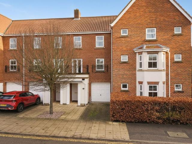 House for sale in Heigham Grove, East Bank