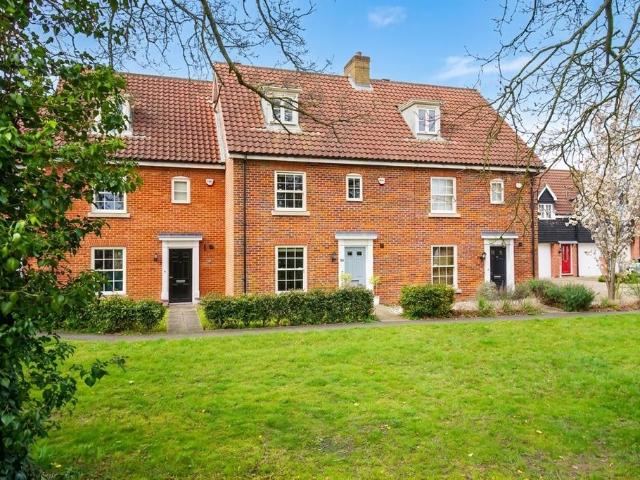 House for sale in Crostwick, Norfolk