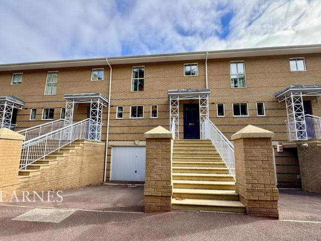 House for sale in Branksome Chine, Branksome Park