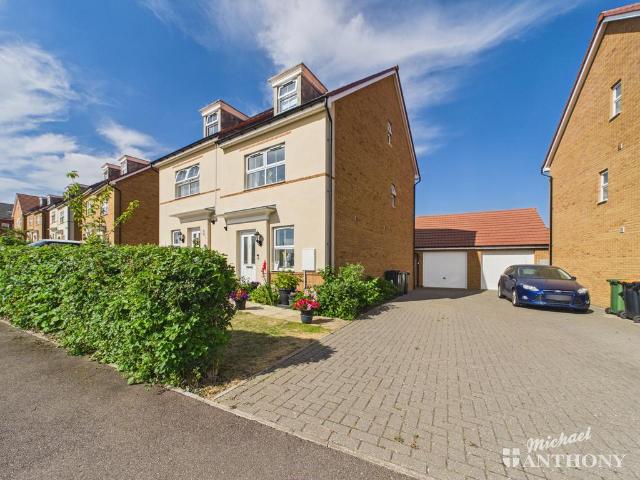 House for sale in Clipstone, Eggington