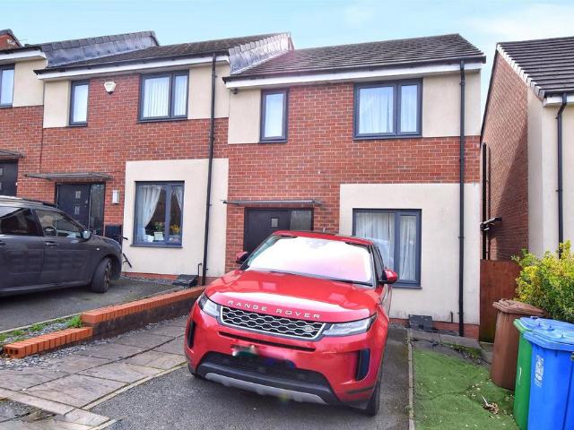 House for sale in Sudden, Burnedge