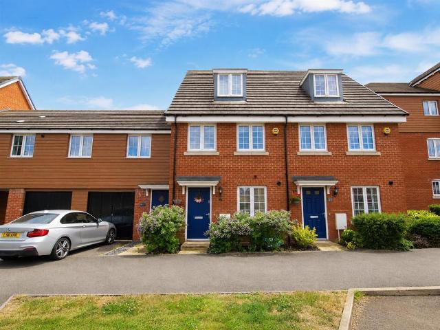 House for sale in Leighton-Linslade, Leighton Buzzard