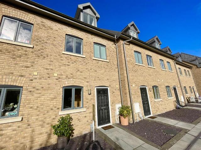 House for sale in Cherry Orchard, Frankwell