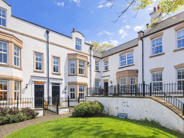 House for sale in Whitby, North Yorkshire