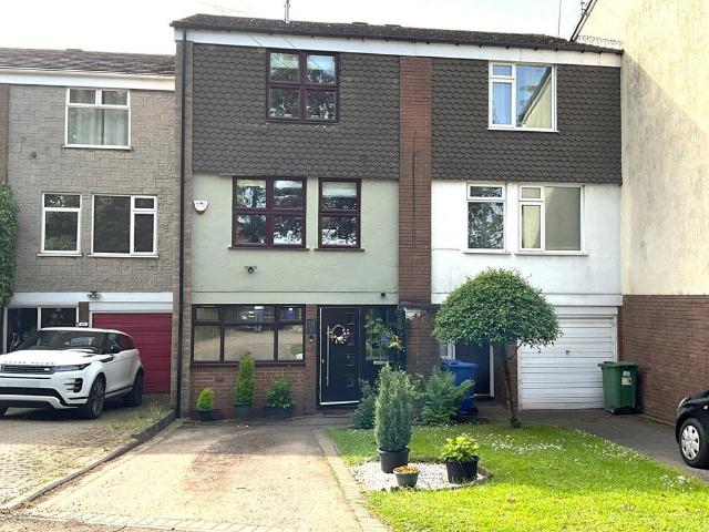 House for sale in Hasbury, West Midlands