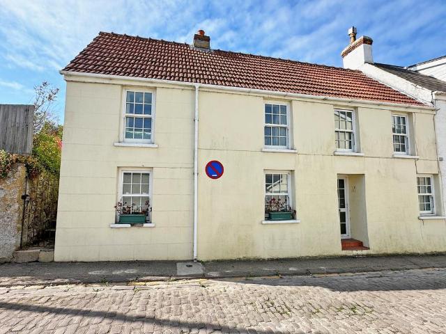 House for sale in Alderney, Poole