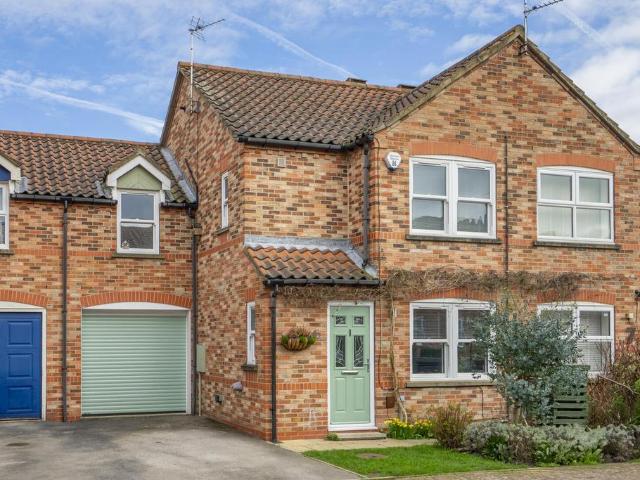 House for sale in The Groves, York