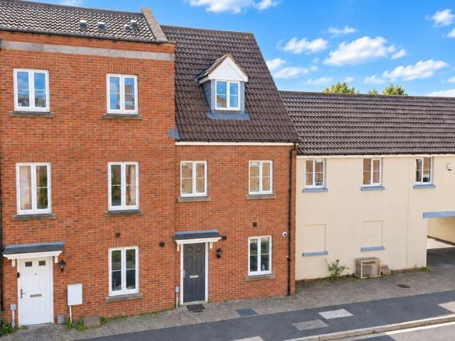 House for sale in Worle, Weston-super-Mare