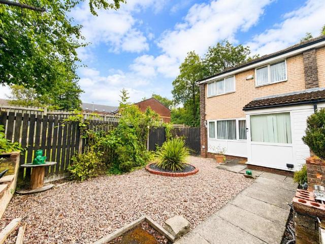 House for sale in Hollinwood, Pendock